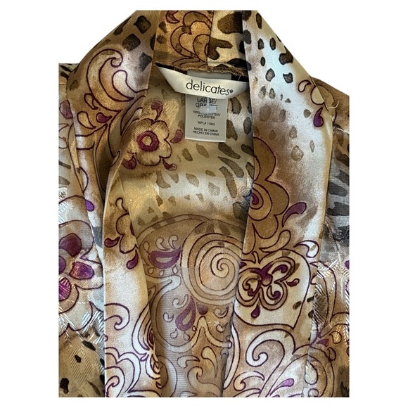 Delicates Floral and Leopard Satin Robe - Picture 3 of 9